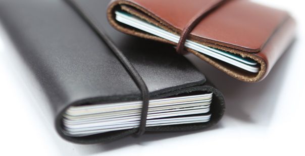 Beautiful, minimalist wallet from Daycraft